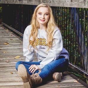 Meet your Posher, Karlee